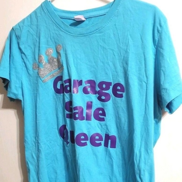 L.A.T. Tops - Garage Sale Queen Blue Short Sleeve T Shirt P4-E